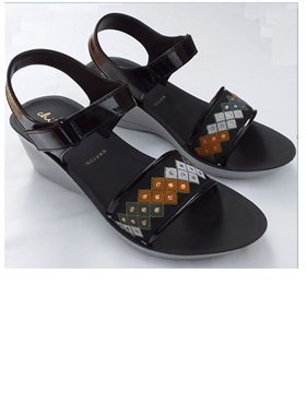 Chillax Heel Ladies Sandal Black Q109